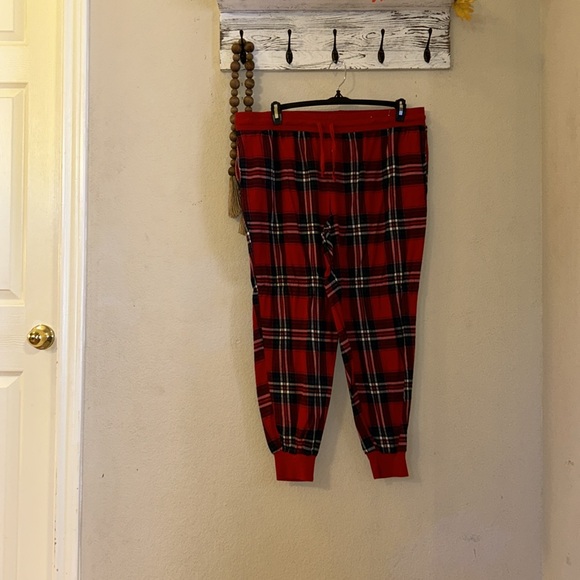 XXL Red Pajama pants drawstring and button front #smokefreehome - Picture 2 of 5